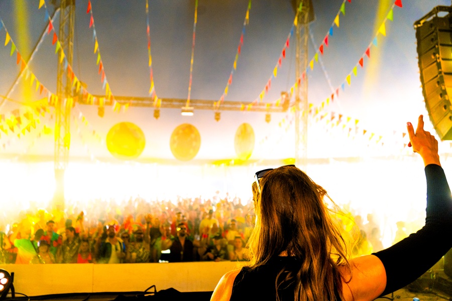 Laura Govaerts DJ set 4